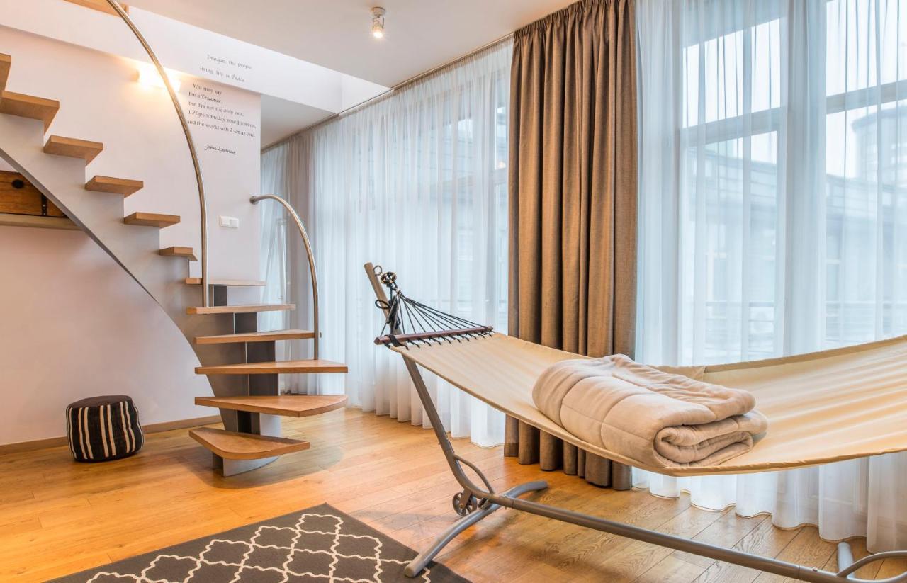 Central 2-Level Penthouse With Terrace And Free Parking 里加 外观 照片