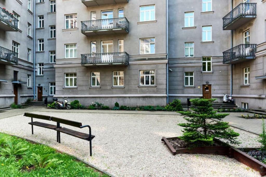 Central 2-Level Penthouse With Terrace And Free Parking 里加 外观 照片